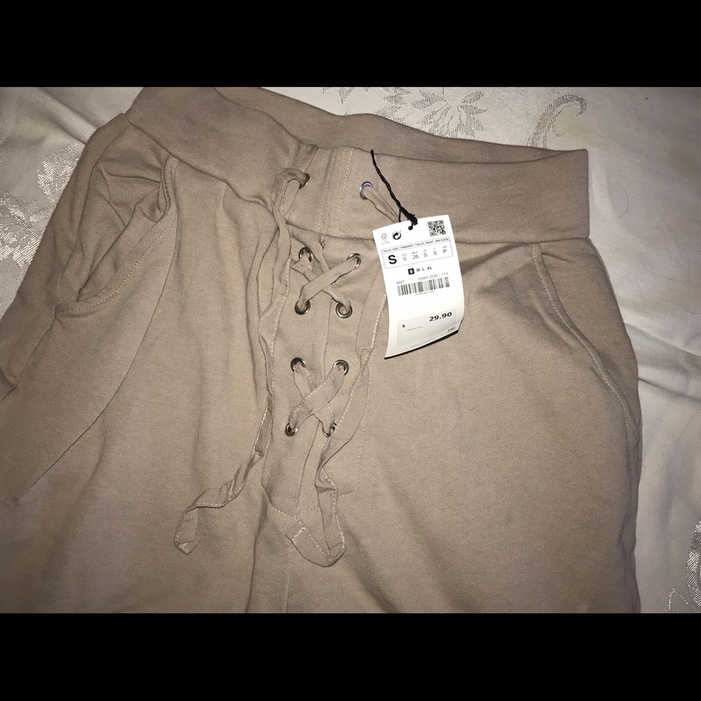 Zara joggers new S
